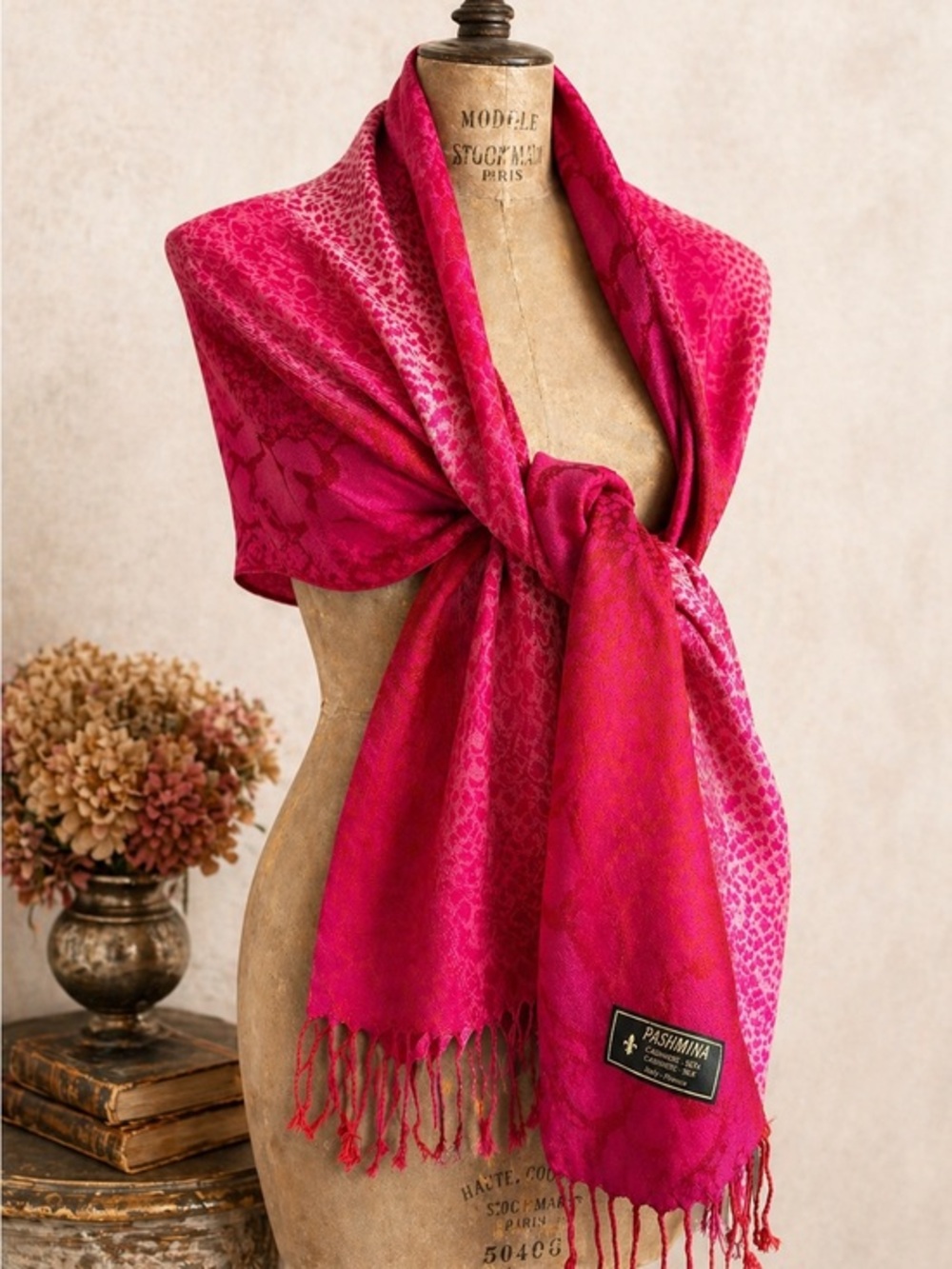 Pashmina Cashmere Silk Wrap Shawl Hot Pink Jacquard Fringe Italy Firenze